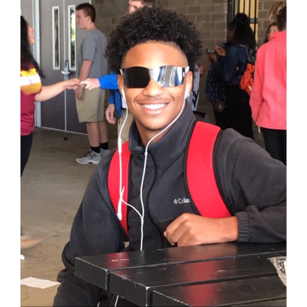 Meet your Posher, Justus